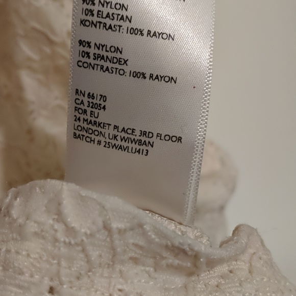 Urban Outfitters Pins & Needles Floral Lace Top - Picture 6 of 6